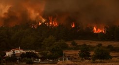 Grecia afronta una situación ‘crítica’ por los incendios, todavía activos en Turquía./Foto: AFP