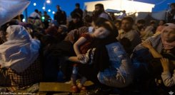 EE.UU. amenaza con represalias tras doble atentado sangriento en Kabul. AFP