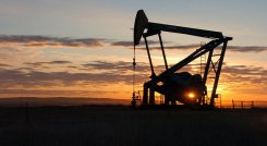 Ecopetrol viene implementando un plan de descarbonización que incluye la actualización permanente del inventario de gases de efecto invernadero. / Foto archivo La Opinión