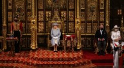 En duda la salud de la reina Isabel II