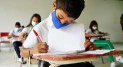 Faltan 51.373 niños y jóvenes por volver a las aulas de clase.  / Foto: Cortesía / La Opinión 