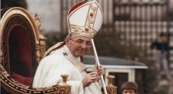 Juan Pablo I, apodado "el papa sonriente", es el último de una larga sucesión de papas italianos. /Foto tomada de internet