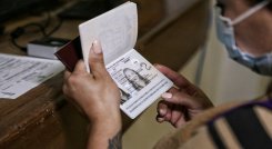 La cancillería espera entregar 400.000 pasaportes antes diciembre de este año. /Foto: Colprensa
