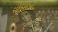 La creencia popular es que la imagen de la virgen apareció en un costal de cáñamo, y le dio el nombre al municipio de Villa del Rosario. /Archivo La Pinión