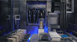 RoboRXN ahora ofrece soluciones químicas sostenibles que utilizan el aprendizaje automático para identificar y clasificar procesos enzimáticos eficaces y sostenibles. / Foto: Cortesía