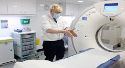 Boris Johnson envuelto en escándalo