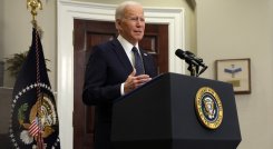 Biden estaba organizando una reunión de su Consejo de Seguridad Nacional el domingo para abordar la crisis de Ucrania.