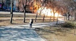 Misil ruso impacta en plena calle de Kiev