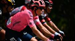 Rigoberto Urán inicia su temporada 2022 con la Tirreno Adriático.