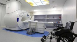 La clínica San José pone en servicio hoy modernos equipos y nuevas salas de atención./Fotos cortesía