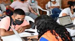 ¿Está sin trabajo? Postúlese en las vacantes de Los Patios./Foto: cortesía