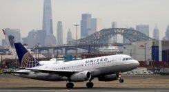 United Airlines permite que los empleados no vacunados regresen al trabajo./Foto: internet