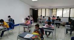 El objetivo es que ningún niño se quede sin estudiar. La estrategia se desarrolla en articulación con las secretarías de Educación. / Foto: Cortesía / La Opinión