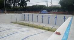 Es deprimente el estado actual de la piscina