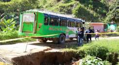 En máxima alerta se encuentran organismos de socorro para atender las emergencias ocasionadas por la ola invernal. Se levanta un censo de los damnificados para entregar las ayudas humanitarias.