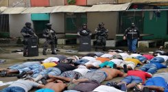 Sangriento motín en cárcel de Ecuador 