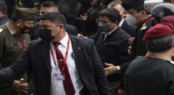 Presidente de Perú compareció ante la Fiscalía