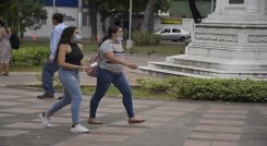 IDS pide mantener el uso de tapabocas  en espacios cerrados