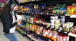 Los productos colombianos, llevados como contrabando, compiten de manera desleal en Venezuela con productos nacionales. / Foto: Archivo La Opinión