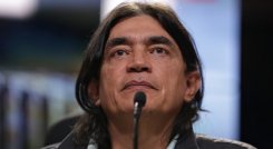 Gustavo Bolívar, del Pacto Histórico, dice que gasolina debe costar $17.000./Foto: Colprensa