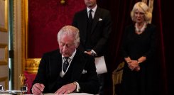 Un nuevo monarca británico
