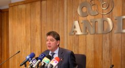 Presidente de la ANDI, Bruce Mac Máster. / Foto: Colprensa