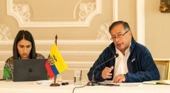 Furiosos y sin conclusiones, así salieron taxistas del encuentro con Petro./Foto: colprensa