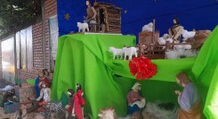 Los estudiantes, padres de familia y profesores aportaron todos los recursos para el proyecto./ Fotos: Deicy Sifontes / La Opinión 