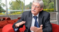El Seminario Internacional está liderado por la Fundación Cinco a las Cinco y la Alianza SIES+, de la cual hace parte la Unisimón. El conferencista de esta ocasión será Jaime Restrepo Cuartas. / Foto: Tomada de internet.