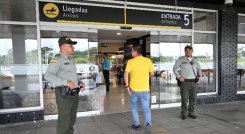 6 terminales aéreas habían permanecido con vigilancia privada. / Foto: Jorge Gutiérrez / La Opinión 