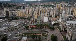 Movilizarse, en Caracas, en buseta cuesta US$1,56. / Foto Archivo