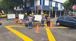 En Cúcuta, pintan hasta los huecos 
