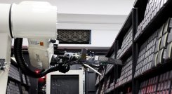 Robot para compra en línea. / Foto: AFP