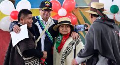 Desde el resguardo indígena de Pueblo Nuevo, en Caldono, Cauca, Gustavo Petro propuso que las redes comunitarias de internet o comunidades de conectividad se expandan. / Foto: Presidencia