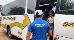 El transporte escolar quedó garantizado para escolares venezolanos y niños del sector rural/Foto cortesía
