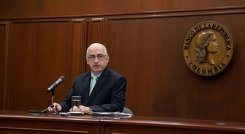 Leonardo Villar, gerente del Emisor