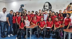 20 colegios recibieron de la alcaldía salas de bilingüismo/Foto cortesía