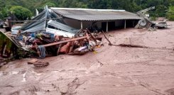 Unas 70 personas fueron evacuadas hasta el puesto de salud del centro poblado para la atención de primeros auxilios./Fotos Cortesía.