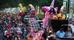Este año la marcha del Orgullo Diverso será el 2 de julio./Foto Archivo/La Opinión