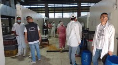 Presos exigen salida del  operador de alimentación