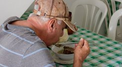 El alza en el precio de la gasolina  y las variaciones en los restaurantes, jalonaron la inflación en Cúcuta. 