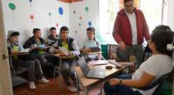 En un puesto de salud acuden a clases algunos estudiantes de El Tarrita/Foto Jorge Gutíerrez/La Opinión
