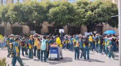 El total de estudiantes de la institución educativa oscila entre 2.500