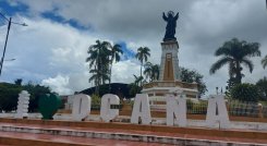  Líderes trabajan en el embellecimiento del cerro tutelar./Foto La Opinión.