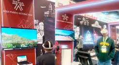 Dispusieron gafas de realidad virtual para vivir experiencias sensoriales en la laguna El Salado, el mirador Cristo Rey y el Templo Histórico./ Foto Cortesía