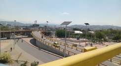 Paneles solares de los puentes del monumento del Indio están fuera de servicio/Foto archivo