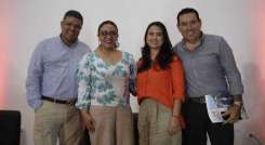 Sector empresarial, fue el primer panel del foro la opiníon