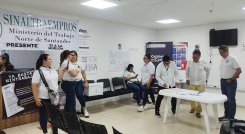 Funcionarios de la Territorial de Norte de Santander del Ministerio del Trabajo apoyaron, por votación, el llamado a huelga./ Foto Leonardo Favio Oliveros-La Opinión