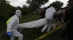 Encontraron el cadáver de un hombre a un costado del Anillo Vial Occidental