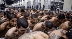 Pandilleros en El Salvador.